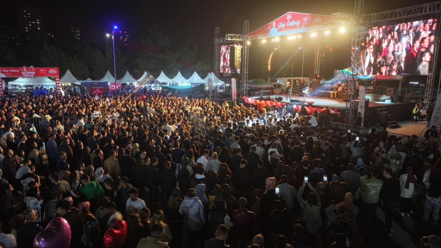 Niğde 5. Gastronomi Festivali’nde 90’lar Coşkusu Doyasıya Yaşandı