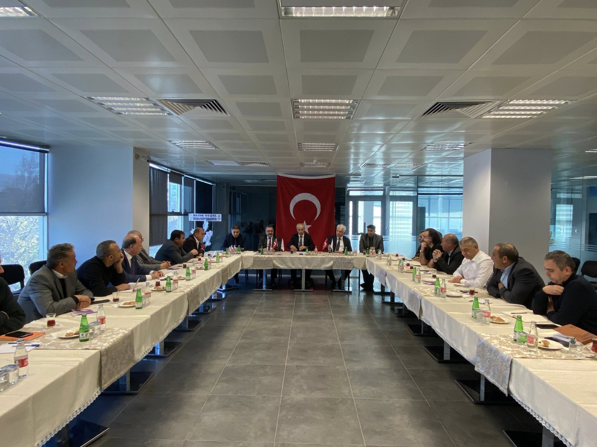 585349199 4434826096750240 6033108328255498146 N