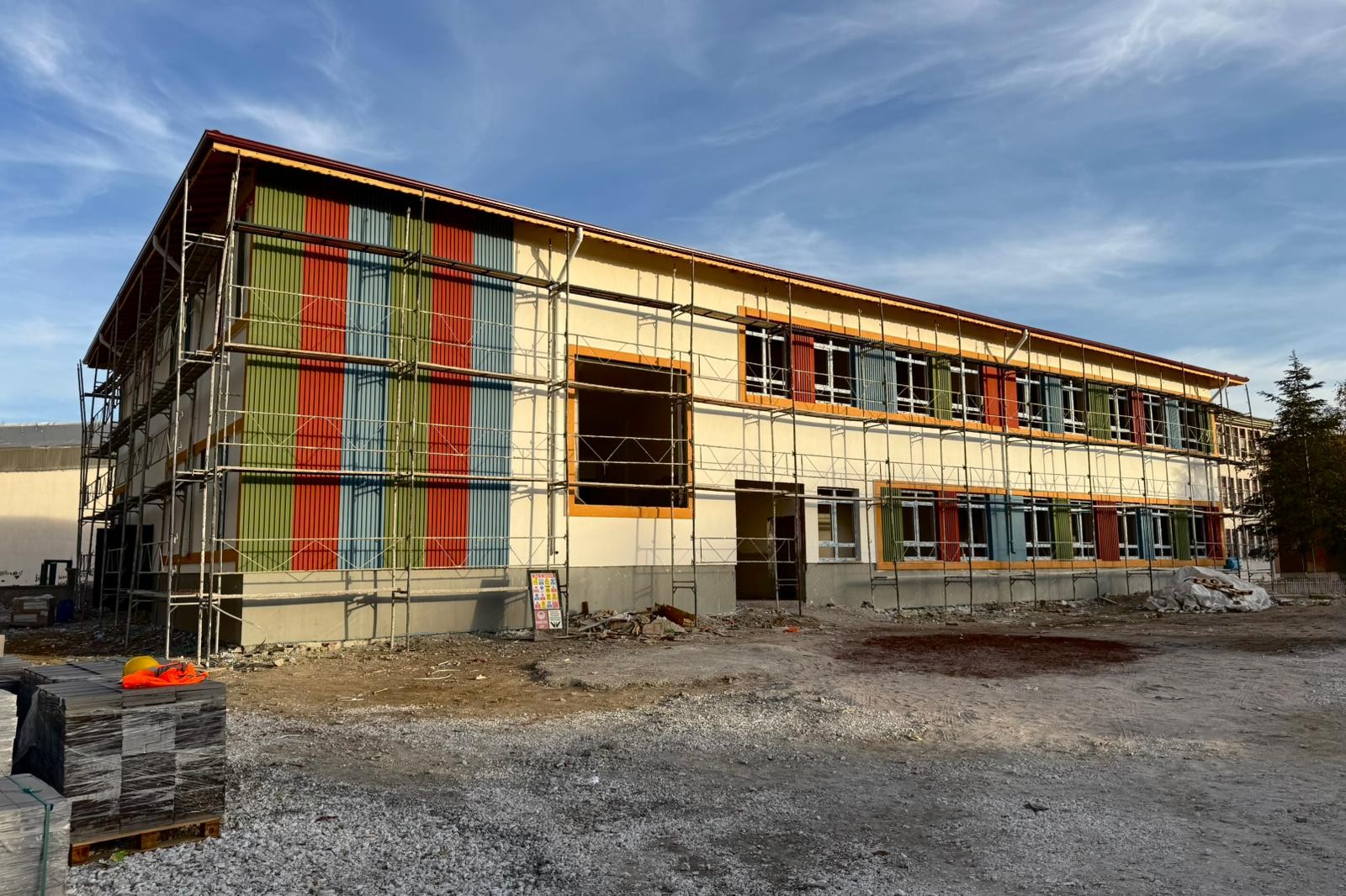 587269435 1141047304882391 8816824566013210030 N