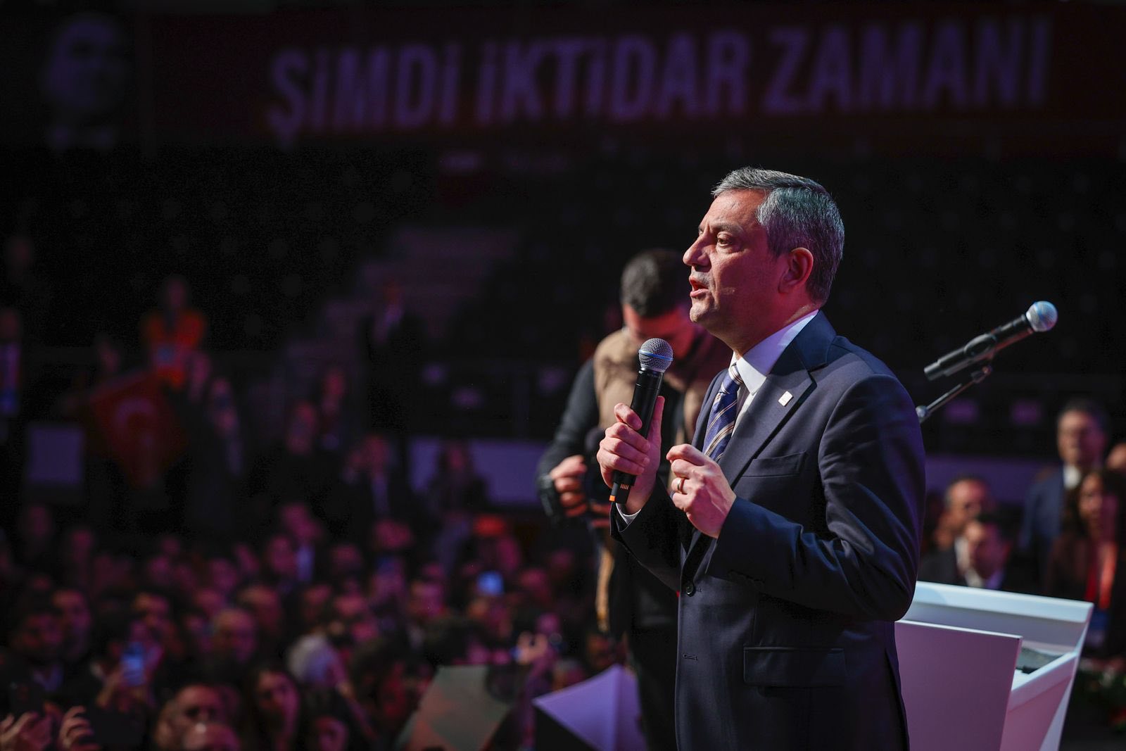 592146239 1472494314238082 2991801514676672258 N