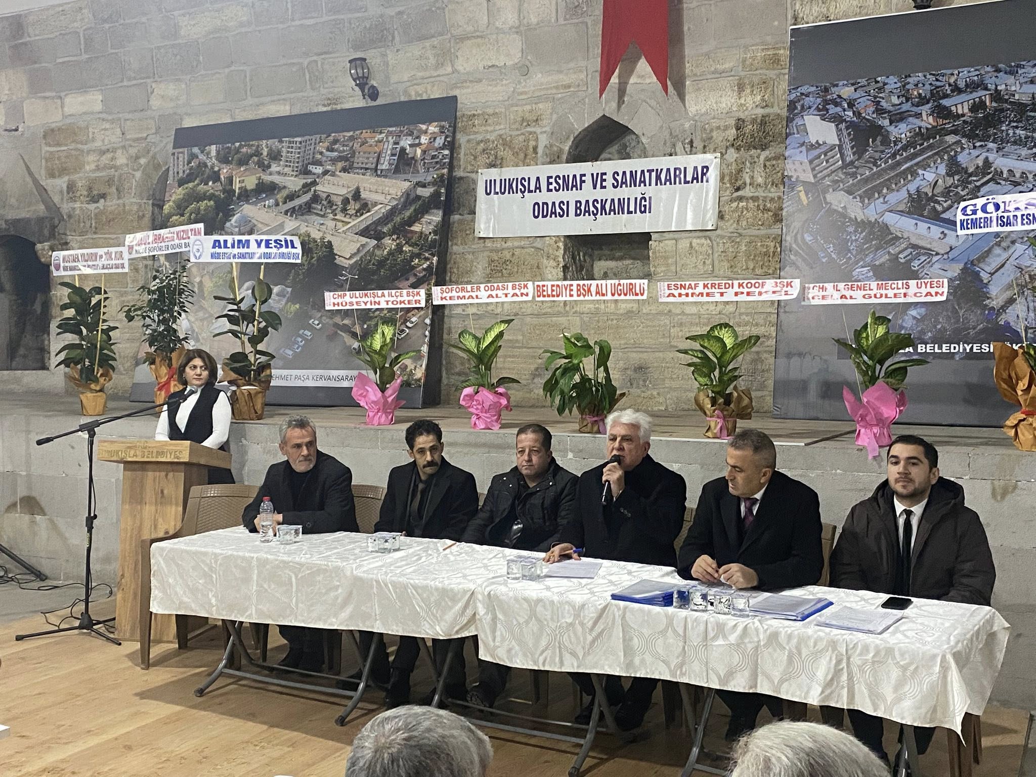 611142990 4481816945384488 7074347398462978465 N