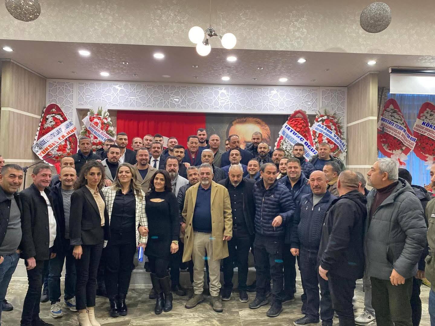 616771993 4356784124639452 8451032347487510450 N