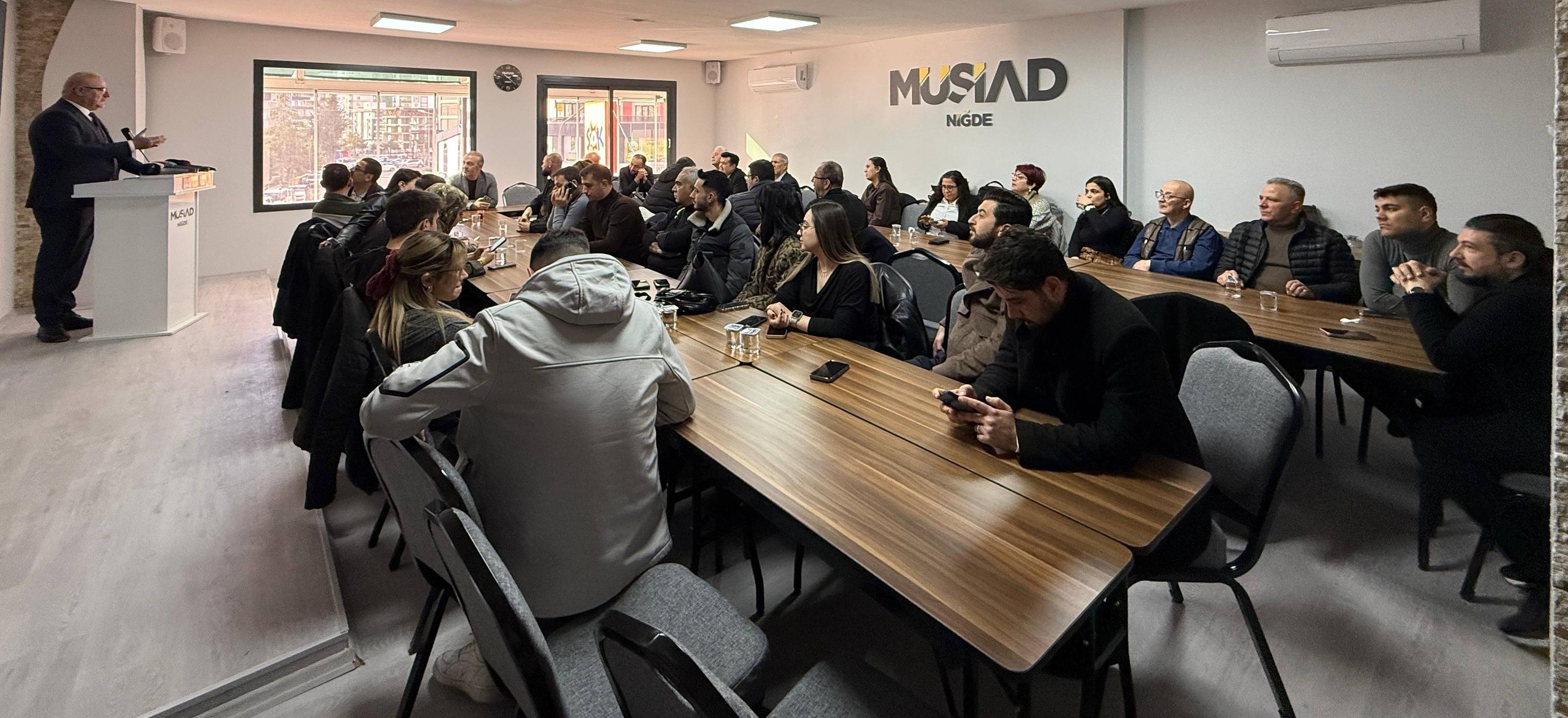 İ E U İ E E İ U İ U İ E U İ E