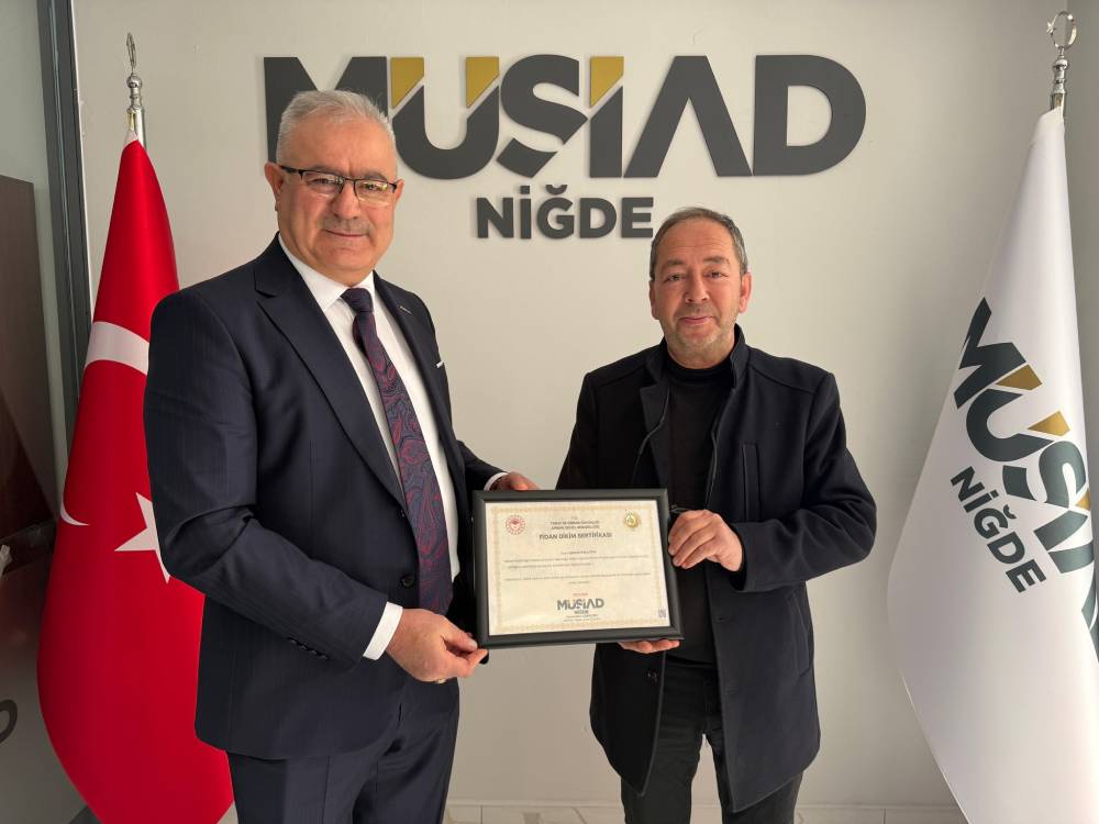 Ü Ü Ü E Ü E Ü E Ü E Ü E