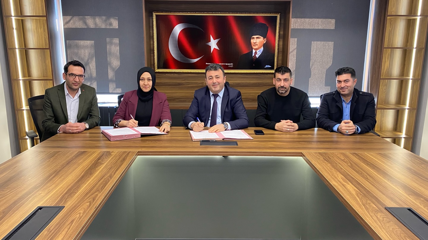 626206864 18094402481493476 788674643177837381 N