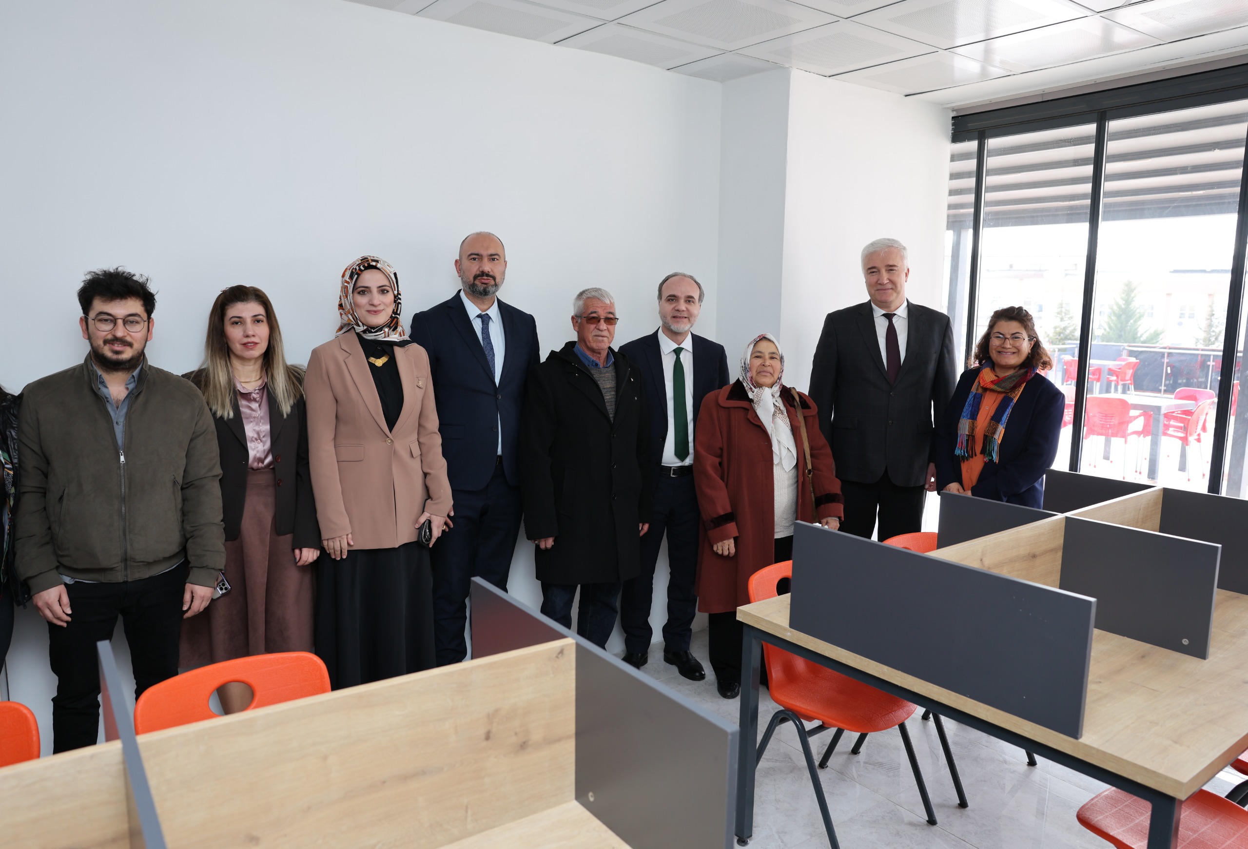 B3Fccdec Ae18 4676 Ba4A 80C28Cafbab3