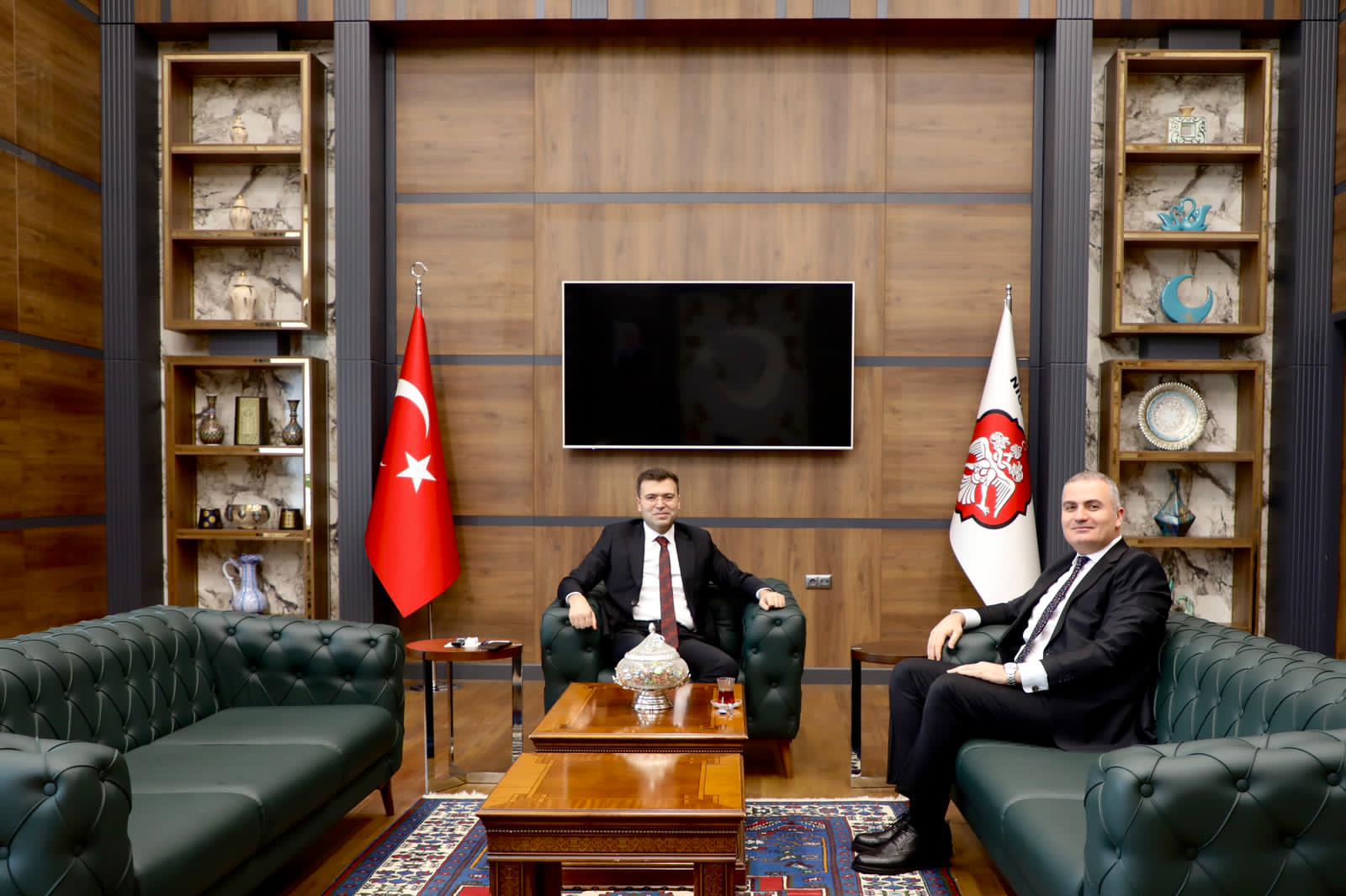 H A K3H R4 W Q A A Xex7