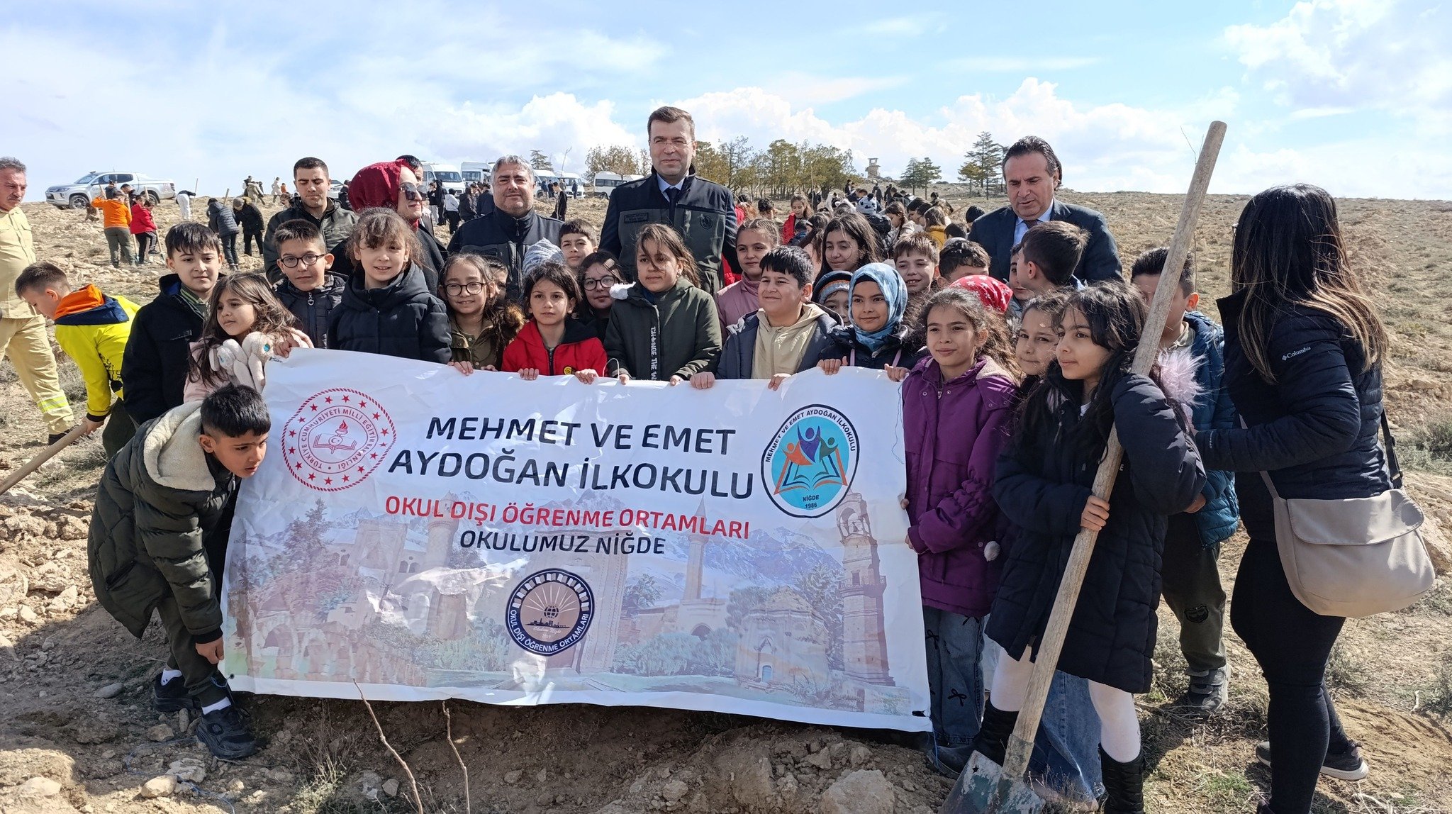 Niğde’de Orman Haftası Kapsamında Fidan Dikim Etkinliği düzenlendi