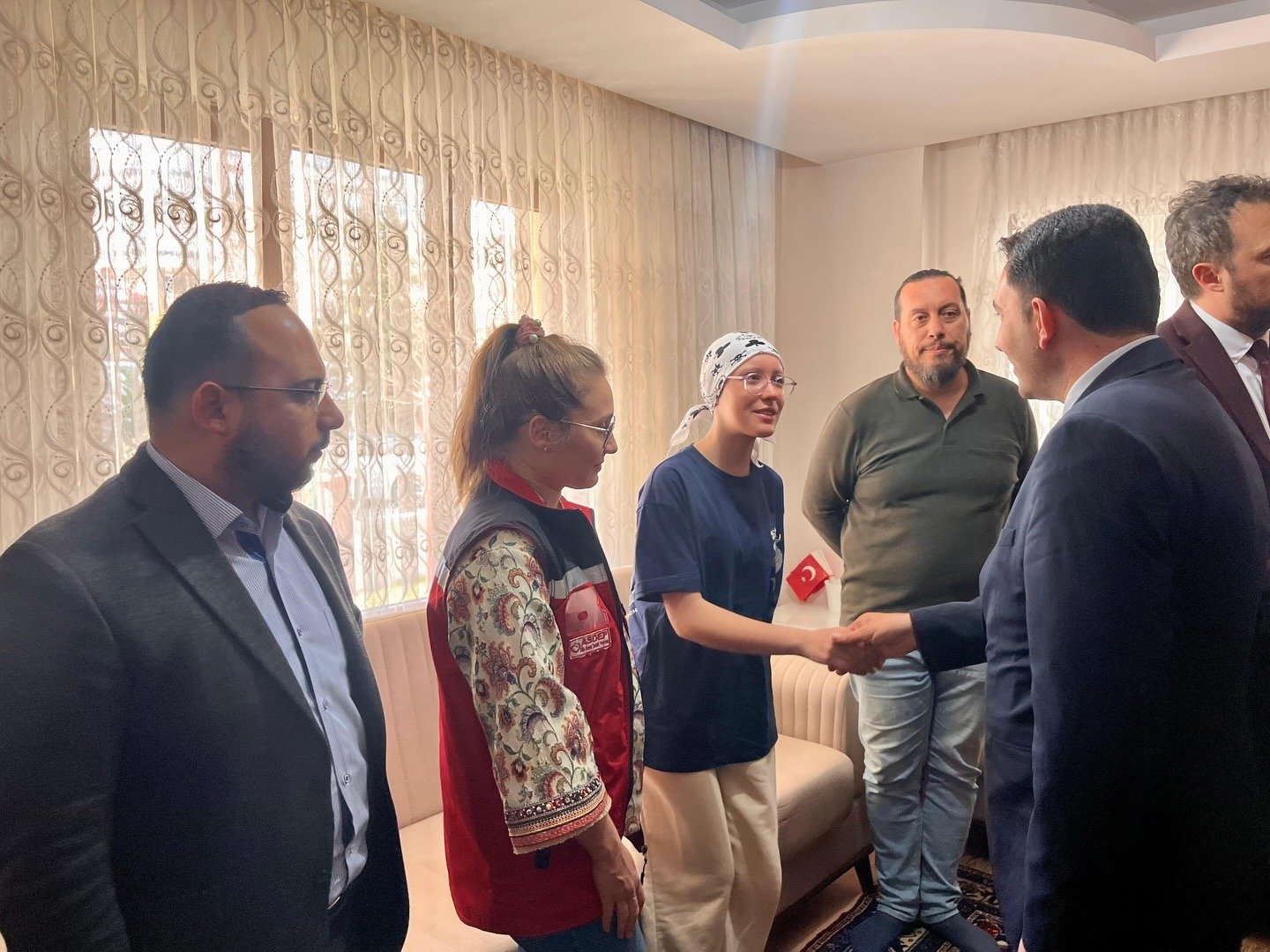 Patlamada Yaralanan Zeynep Taburcu Edildi