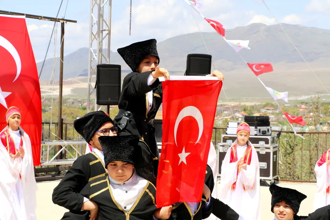 Çocuklar, Bugün Çok Güzeldiniz.😊Neşenizle, Enerjinizle Hepimize Bayramı Doyasıya Yaşattınız.i̇y (13)
