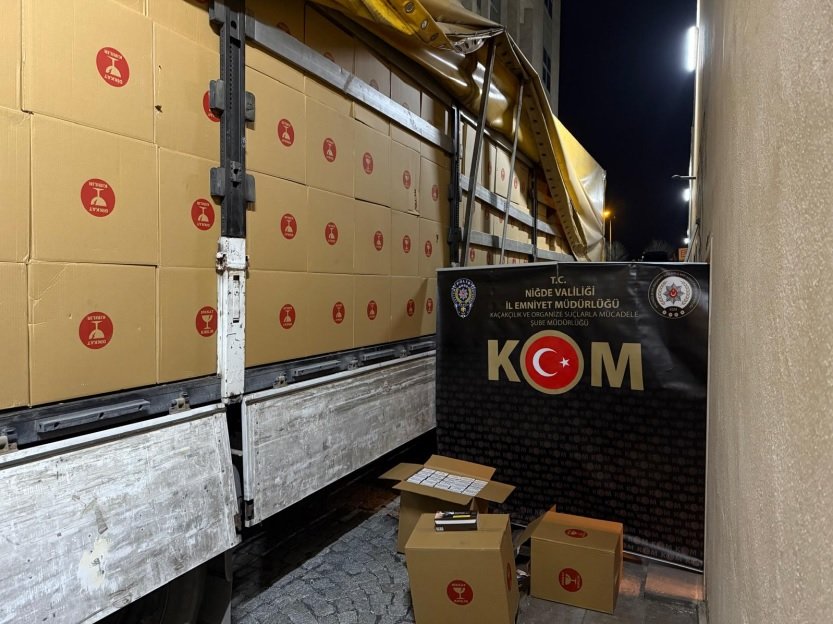 Niğde’de Kaçakçılık Operasyonu: Milyonlarca Makaron Ele Geçirildi