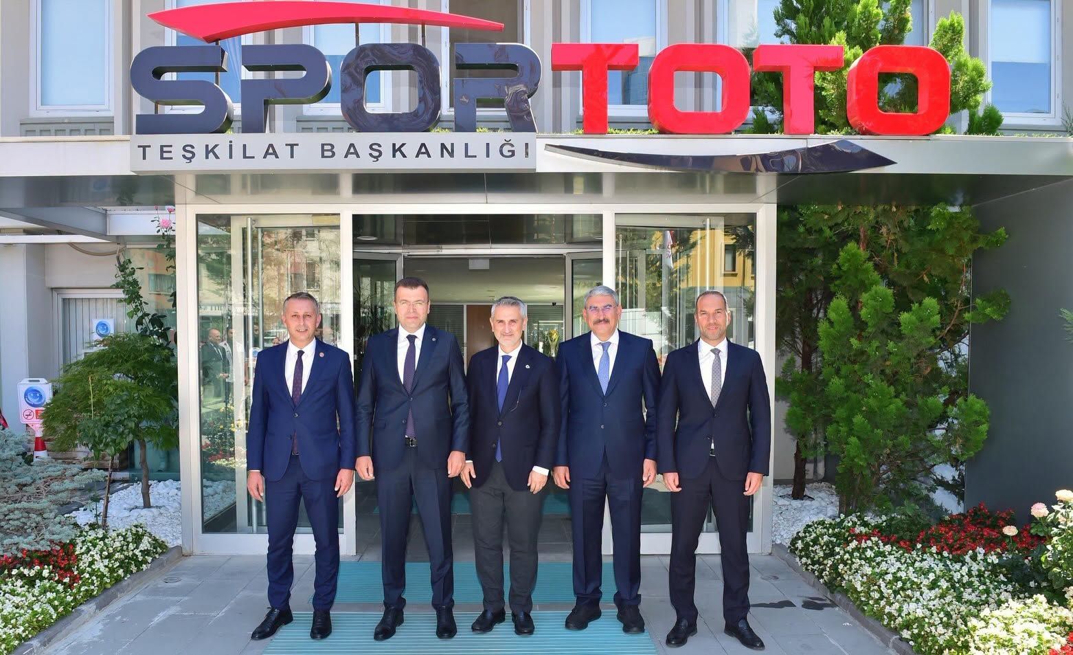 Niğde’ye Yeni Spor Tesisleri İçin Protokol İmzalandı