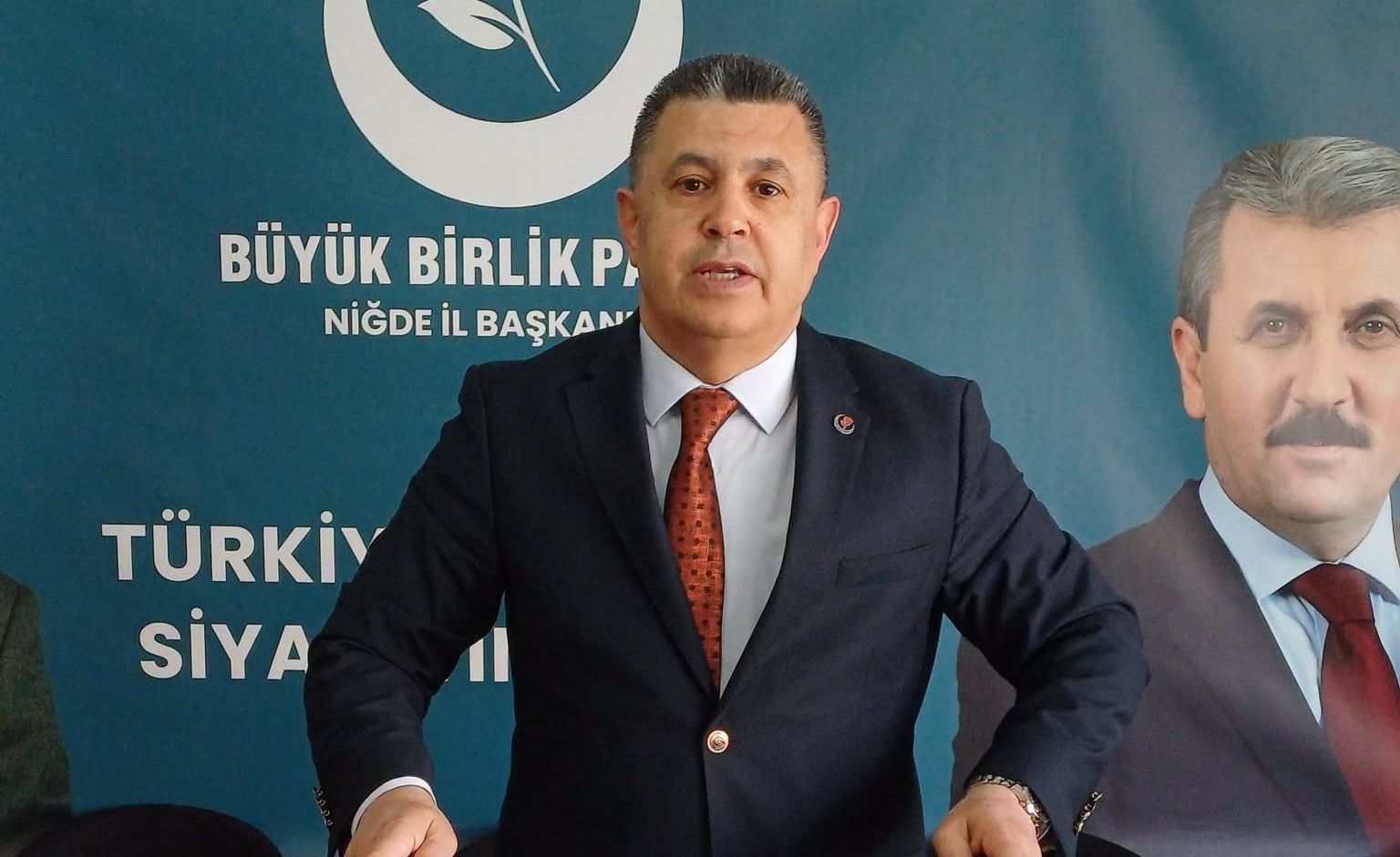 SİYASET