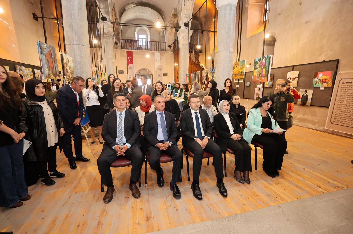 Abdülhamit Han Ortaokulu “Topraktan Tuvale Patates” Sergisine Yoğun İlgi