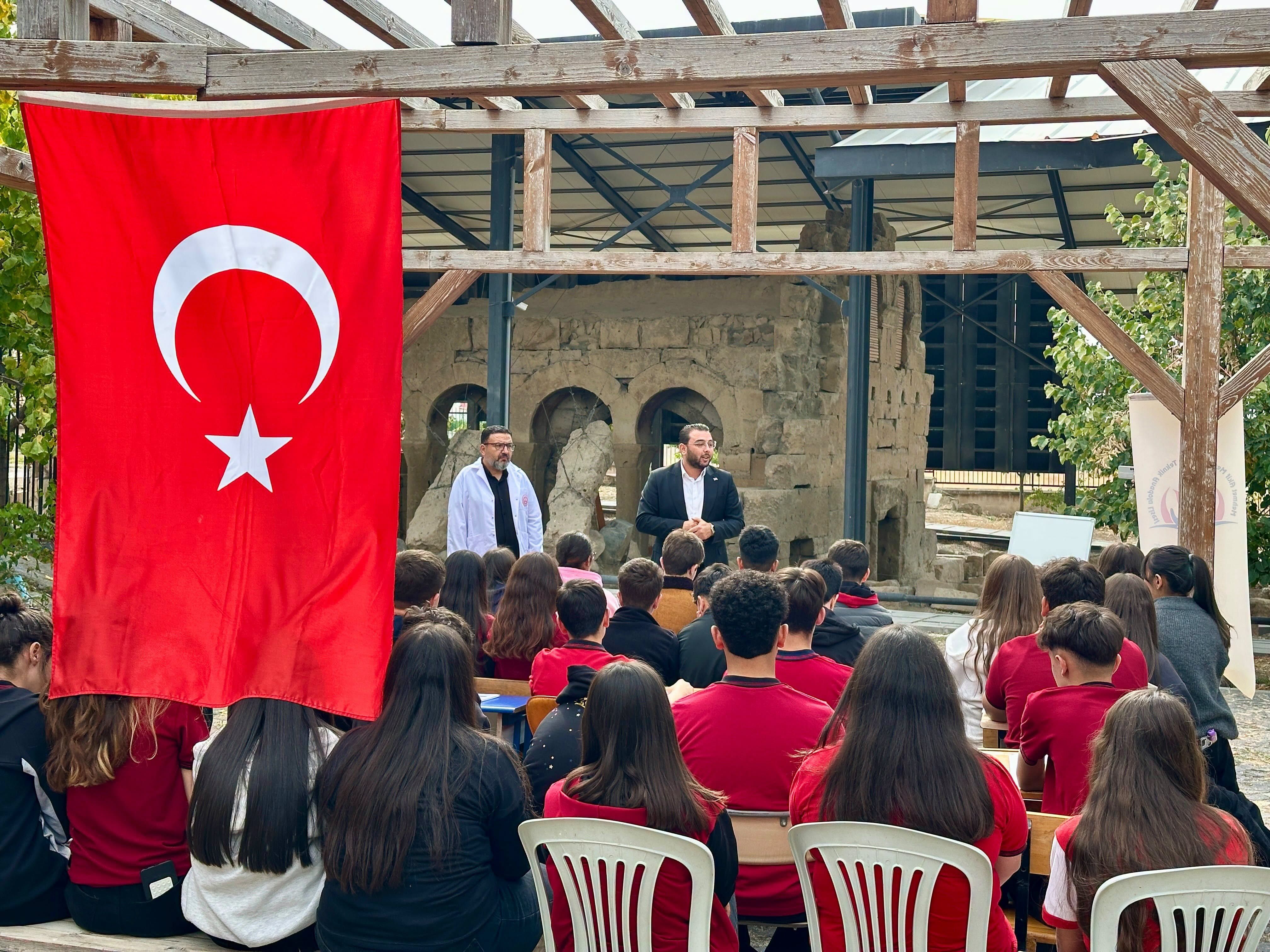 EĞİTİM
