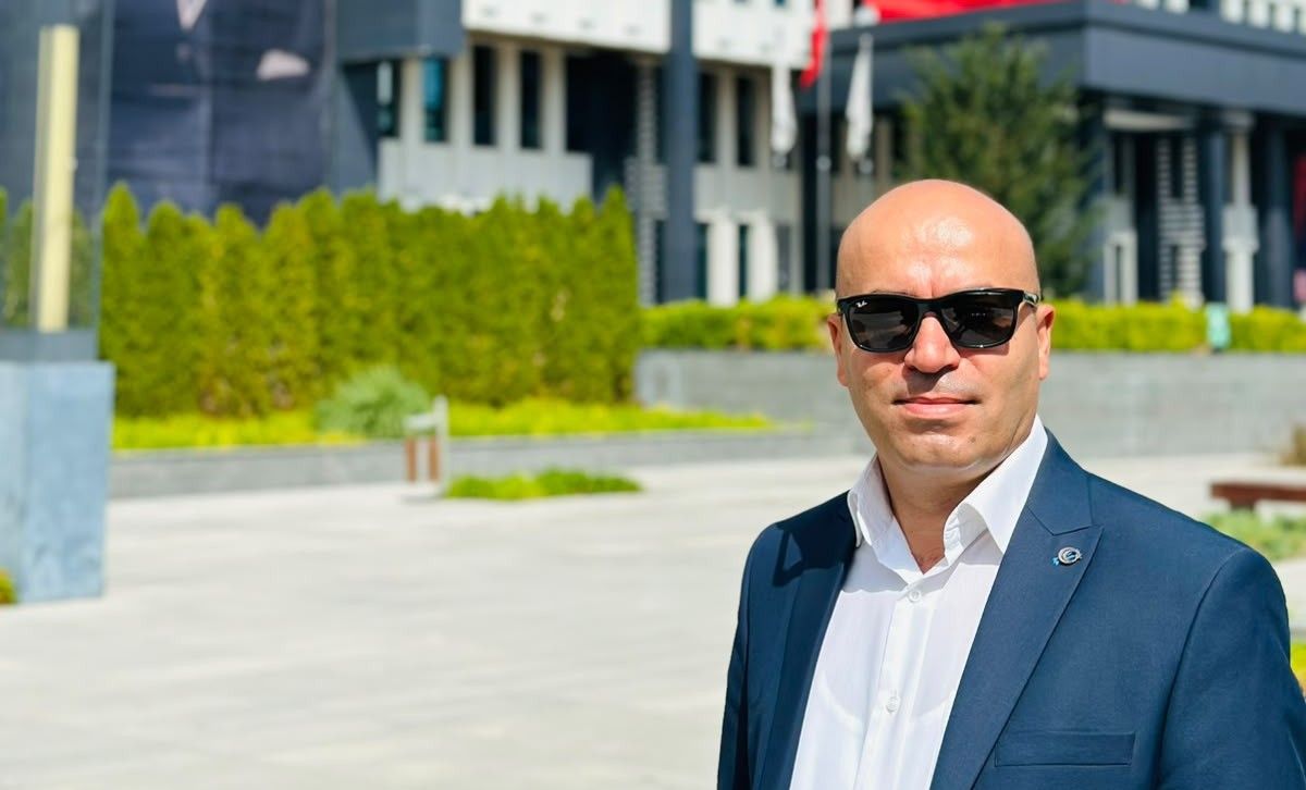 CHP’li Mustafa Ceylan: “Niğde Hizmet Bekliyor, Sorunları Konuşmak Yetmez!”