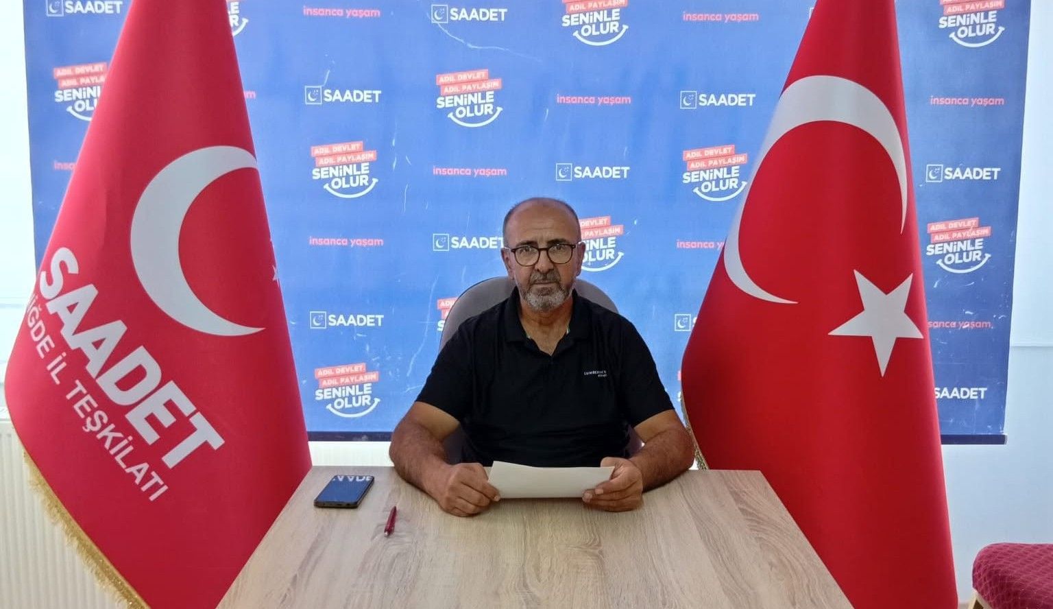 SİYASET
