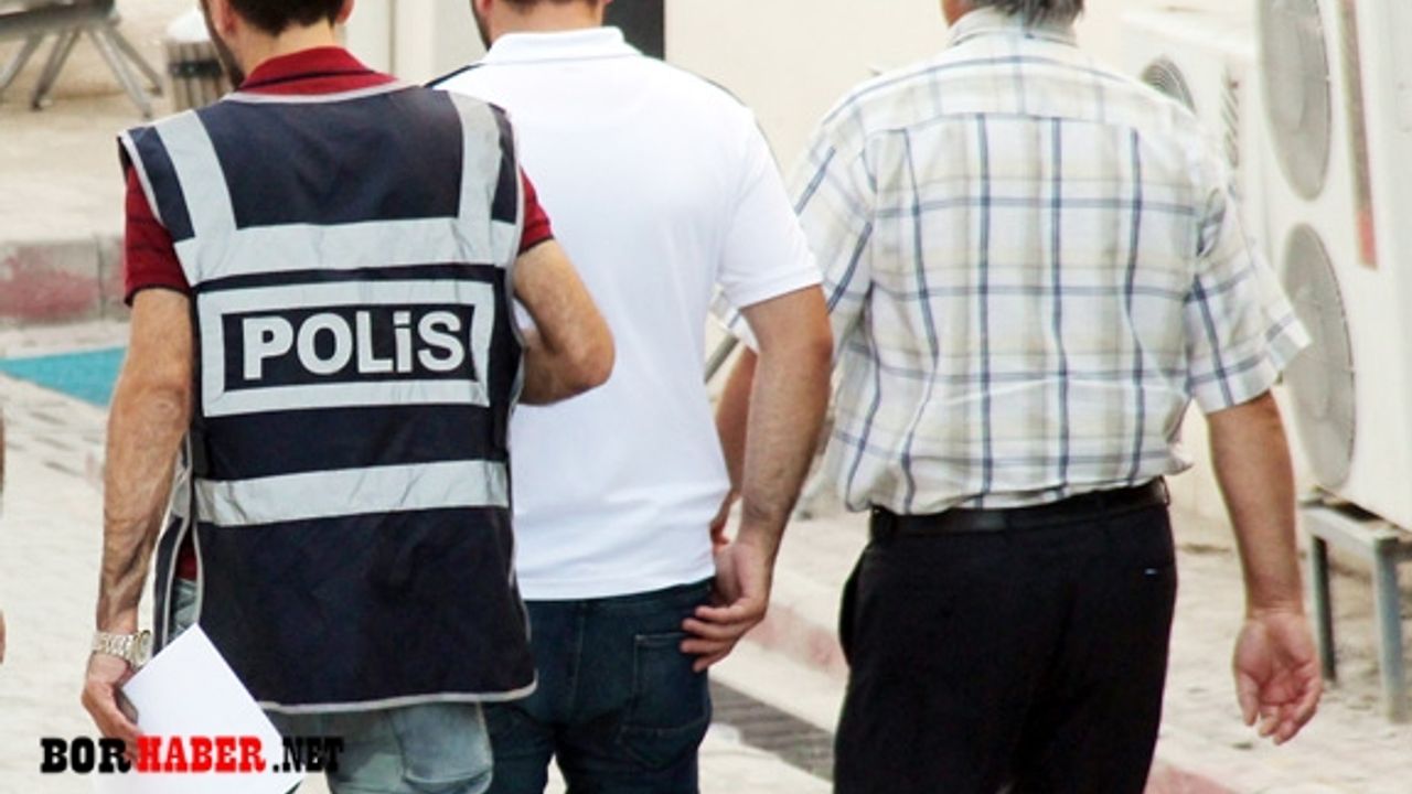 Niğde ve İlçelerinde 15 Polis Gözaltına Alındı