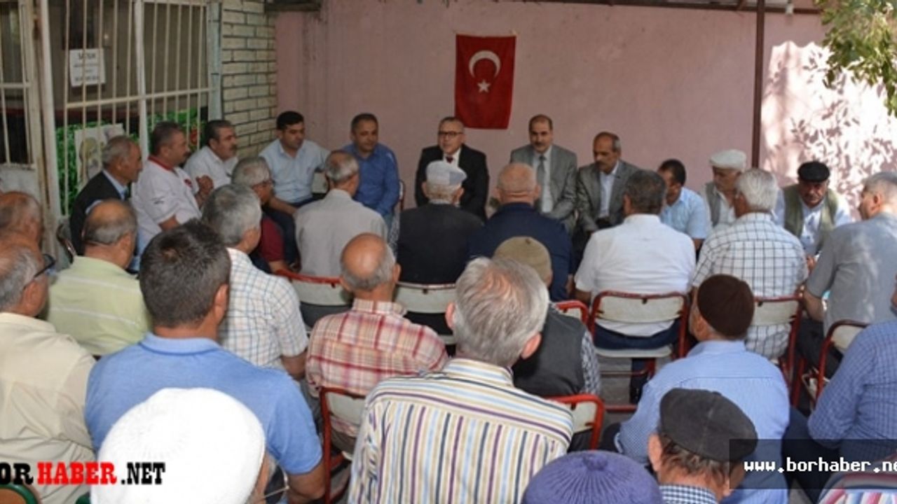 Vali Şimşek Esenbey mahallesinde vatandaşları dinledi