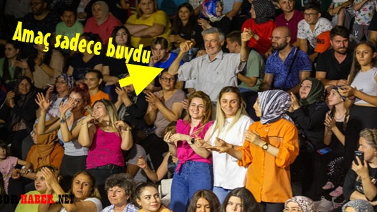 Bor Belediyesi Yaz Konserlerinden Aysel Yakupoğlu geçti