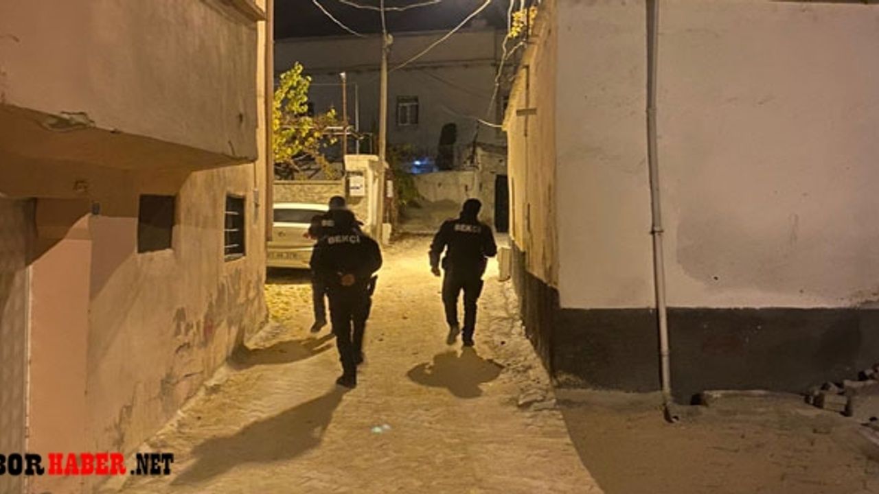 Mahalle Bekçileri mahallelerde kuş uçurtmuyor