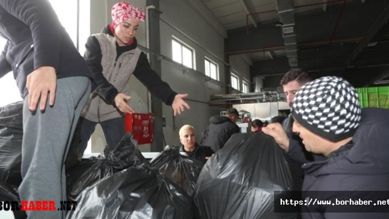 Niğdeli Fırıncılar ve Niğde Belediyesi'nden Binlerce Ekmek Yardımı