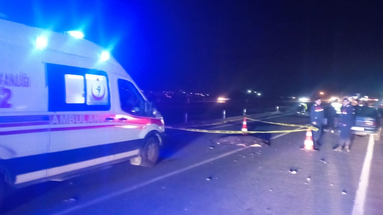 Kayseri Otoyolu'nda Motosiklet Kazası: 1 Ölü, 1 yaralı