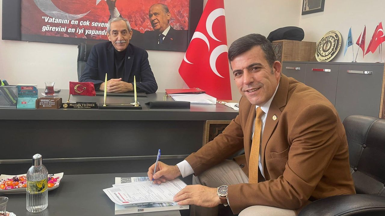 Niğde Gazeteciler Cemiyeti Başkanı Düzgün MHP'ye Üye Oldu