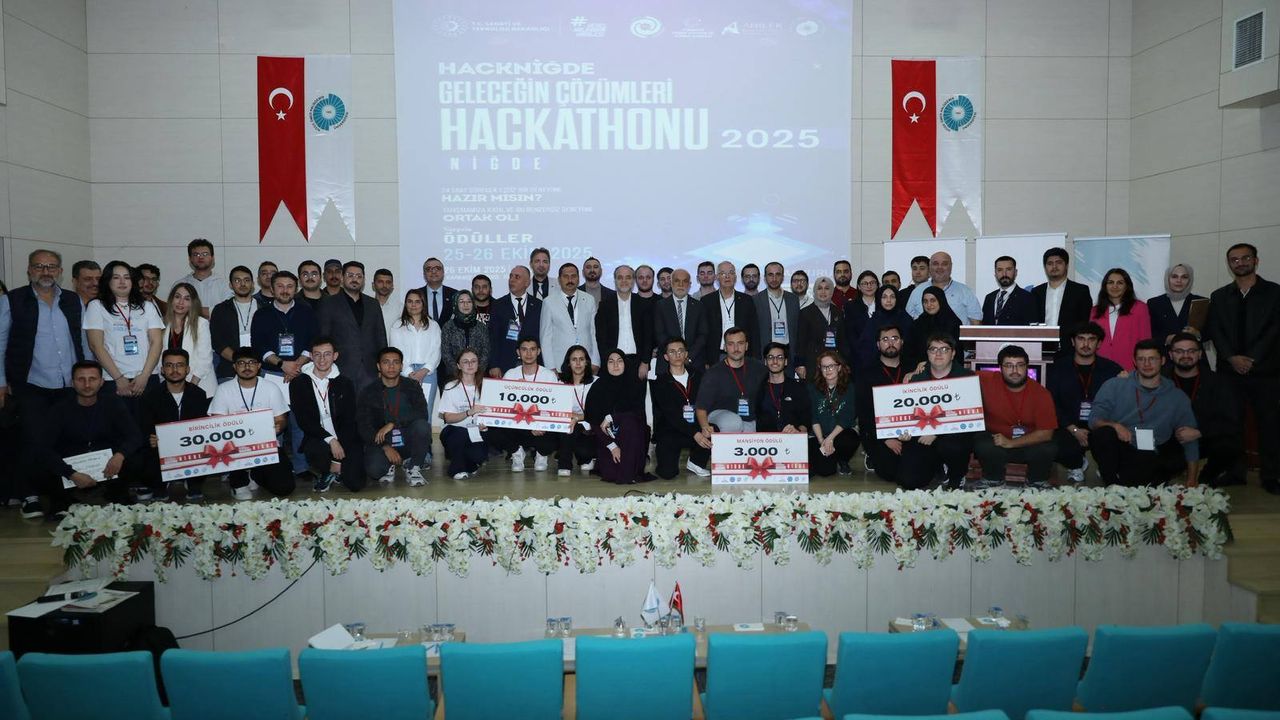 Genç Beyinler Dezenformasyonla Mücadele İçin Yarıştı