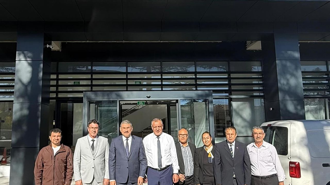 Uzkurt: “Niğde’mize Modern Bir Spor Merkezi Daha Kazandırıyoruz”