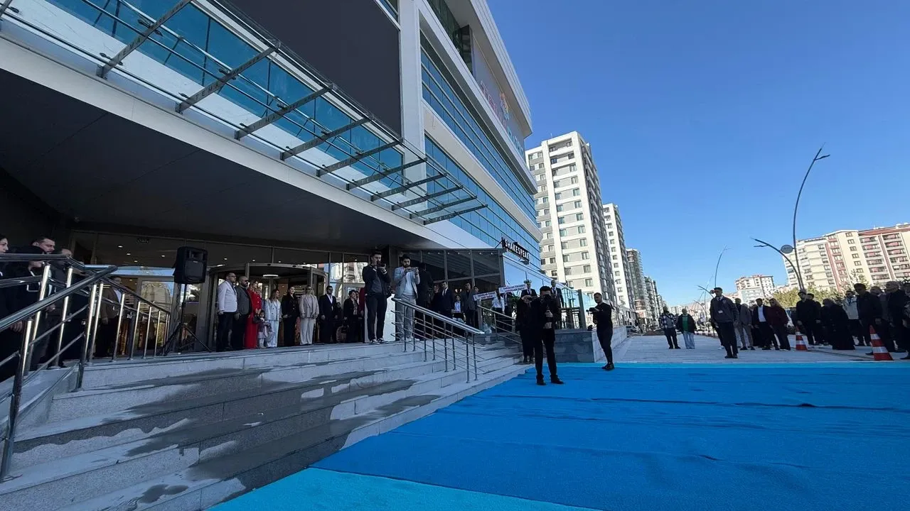 Niğde TEMA Park Alışveriş merkezi açıldı