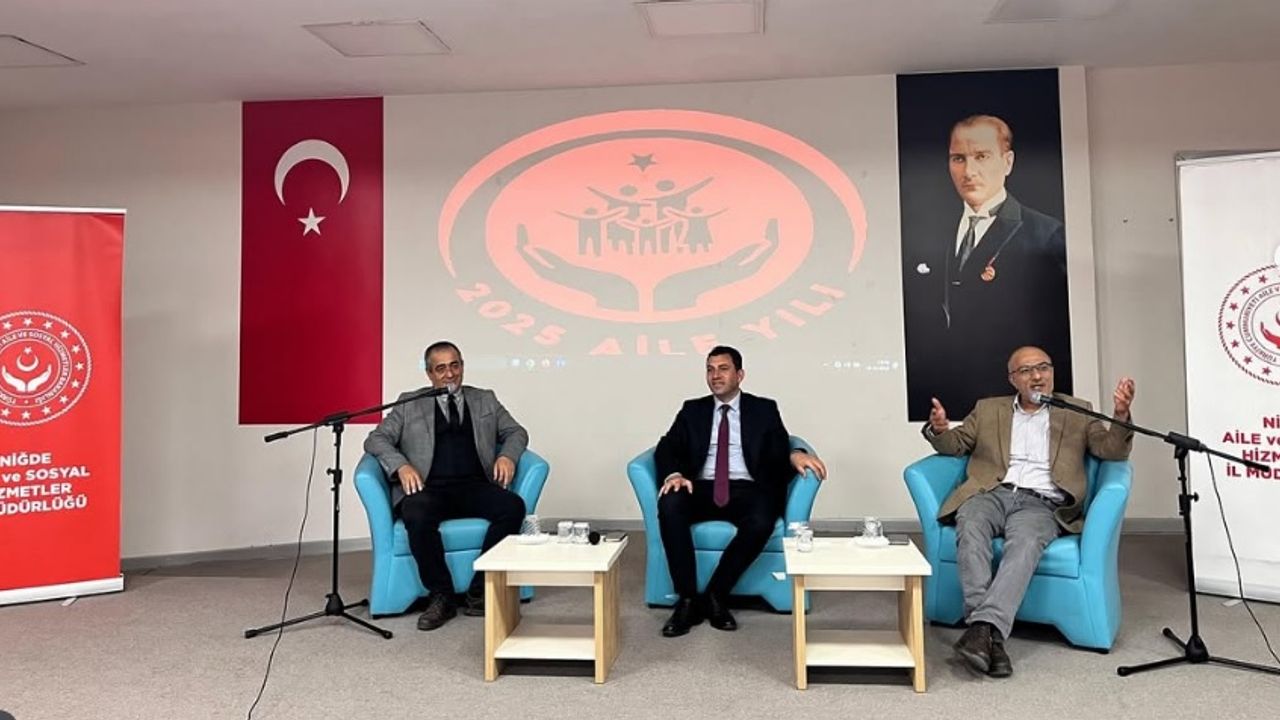 Niğde’de Gençlerle Rol Model Buluşması Gerçekleştirildi