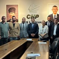 SİYASET