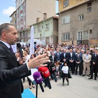 GÜNCEL