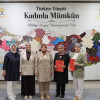 SİYASET