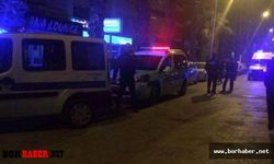 Yan bakma kavgasında silahlar Konuştu 1 yaralı