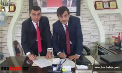 Karakapı Belediyesinde Toplu Sözleşme Sevinci