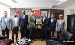 Ak Parti Genel Merkez Gençlik Kolları  Başkanı Emrah  Özdemir’i ziyaret etti