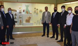 Kınık Höyük Kazısında Çıkarılan Tarihi Eserler Müzede Sergileniyor