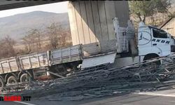 Niğde - Adana Otoyolu'nda Kaza:1 Yaralı