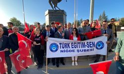 Türk Eğitim Sen Niğde Şubesi'nden Cumhuriyet Kutlama Etkinliği