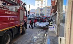 İntihar girişiminde bulunan şahsı polis etkisiz hale getirdi