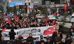 Niğde'de Acil Ateşkes için Filistin Yürüyüşü Düzenlendi