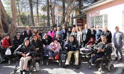 20 Akülü Araba İhtiyaç Sahibi Engellilere Dağıtıldı