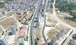 Başkan Özdemir; 30 Metrelik Yol 2024'te Hizmete Girecek