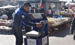 Perşembe Pazarında Ürün Tartım ve Etiket Kontrolleri Yapıldı