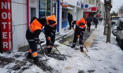 Niğde’de Kar Kar Yağışı ve Tipiye Karşı Hızlı ve Etkin Müdahale