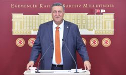 Gürer: “Açık öğretimde kayıt ücretleri de uçtu”