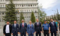 Vali Çelik, Niğde Polis Meslek Eğitim Merkezi’nde İncelemelerde Bulundu