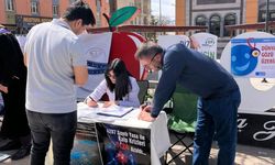 "Sigarayı Bırak, Hayatını Değiştir" Kampanyası Kapsamında Çamardı'da Farkındalık Standı Kuruldu
